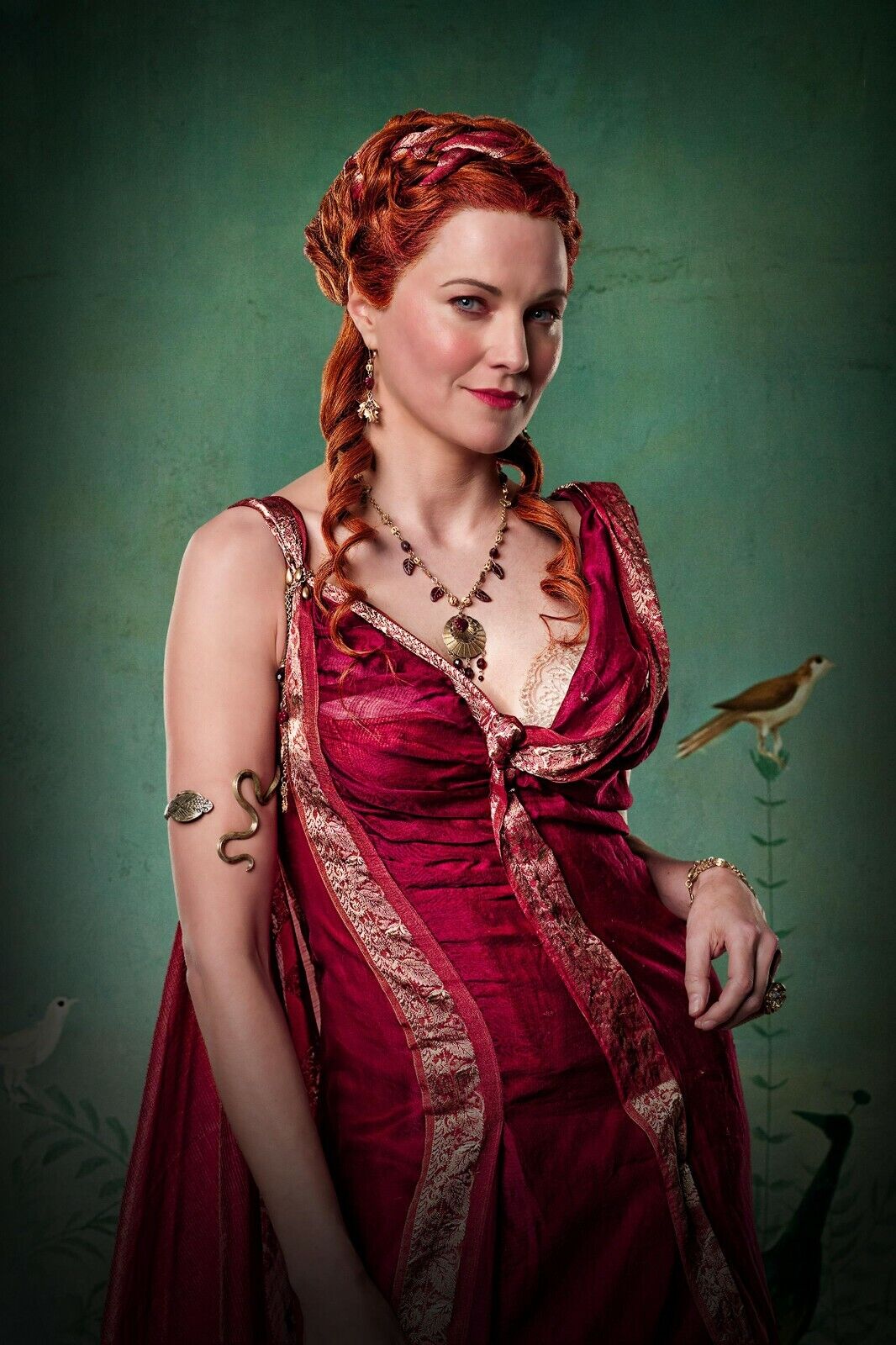 Lucy Lawless Spartacus (Lucretia) 8X10 Glossy Photo – Adira Collectibles