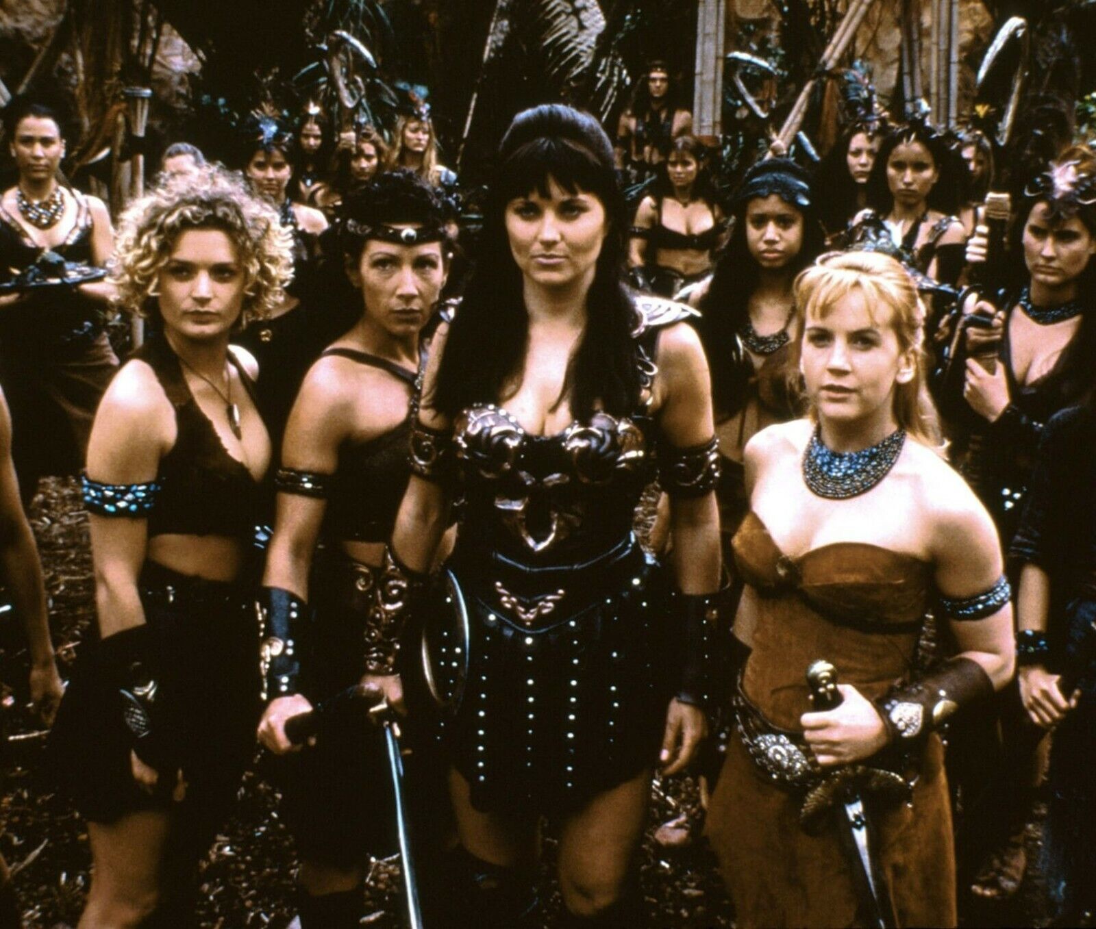 XENA, EPIPHANY & GABRIELLE (LUCY LAWLESS RENEE OCONNOR TV SHOW 8X10 Glossy  Photo