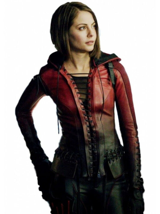 Willa Holland ARROW (Speedy) 8x10 Glossy Photo