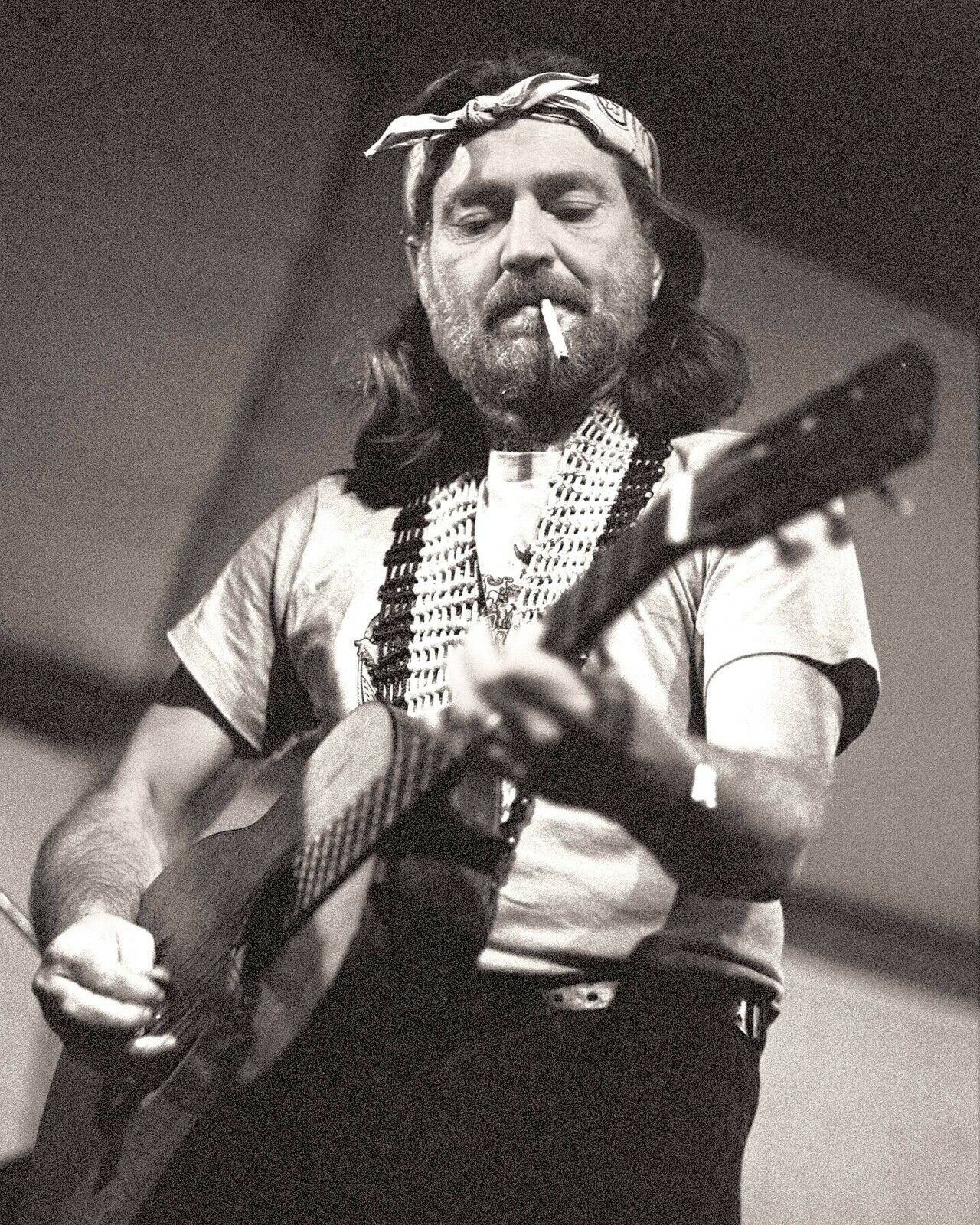 WILLIE NELSON 8X10 Glossy Photo