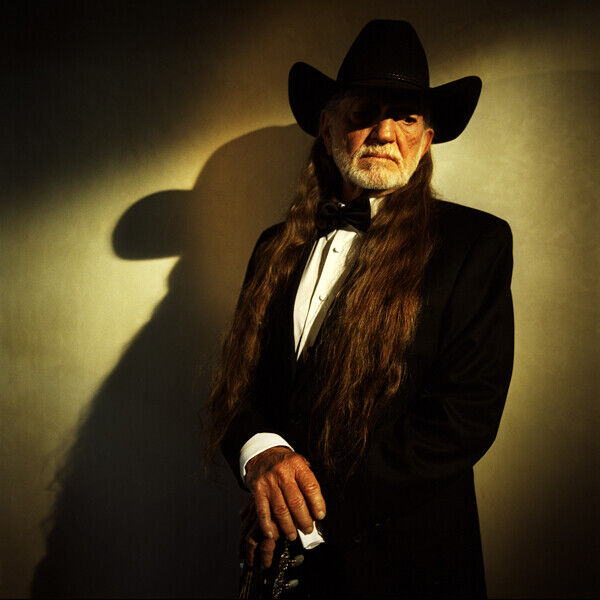 WILLIE NELSON 8x10 GLOSSY Photo