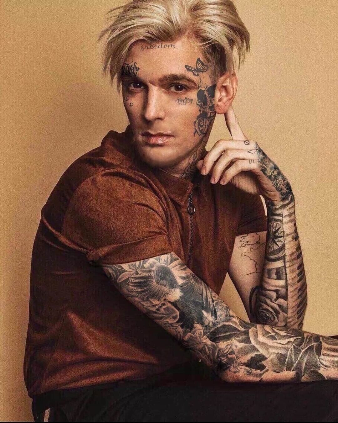 AARON CARTER 8x10 Glossy Photo