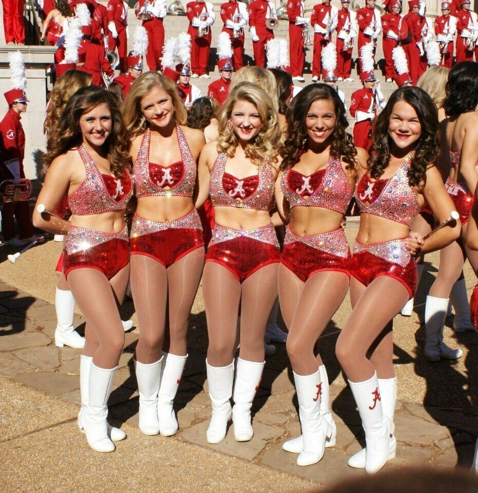 ALABAMA CHEERLEADERS  8x10 Glossy Photo