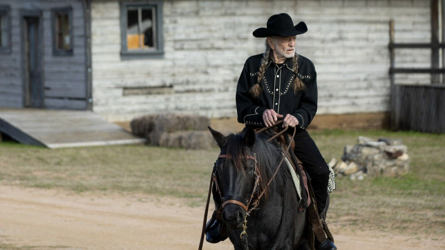 WILLIE NELSON 8x10 GLOSSY Photo