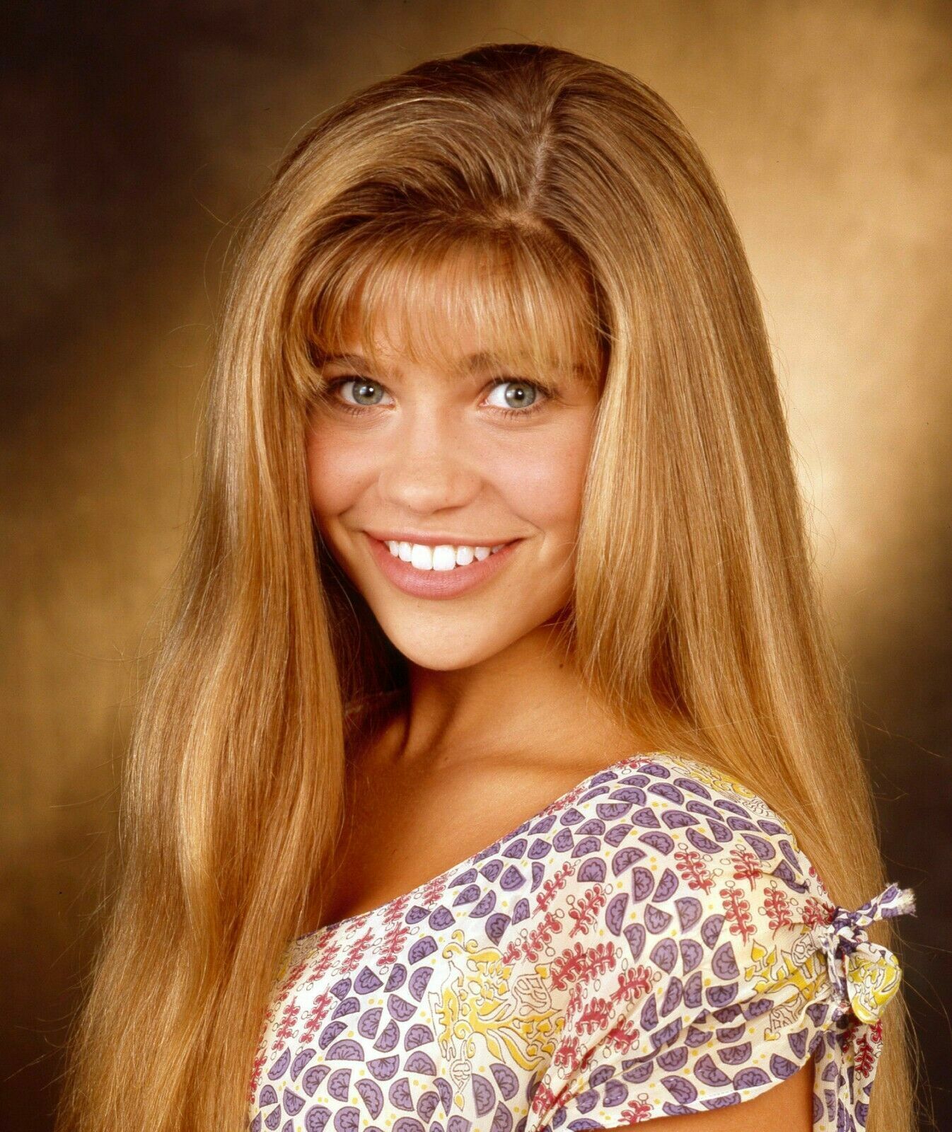 DANIELLE FISHEL BOY MEETS WORLD (5) 4x6 Glossy Photos – Adira Collectibles