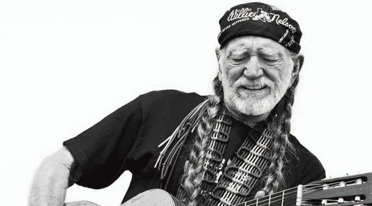 WILLIE NELSON 8x10 GLOSSY Photo